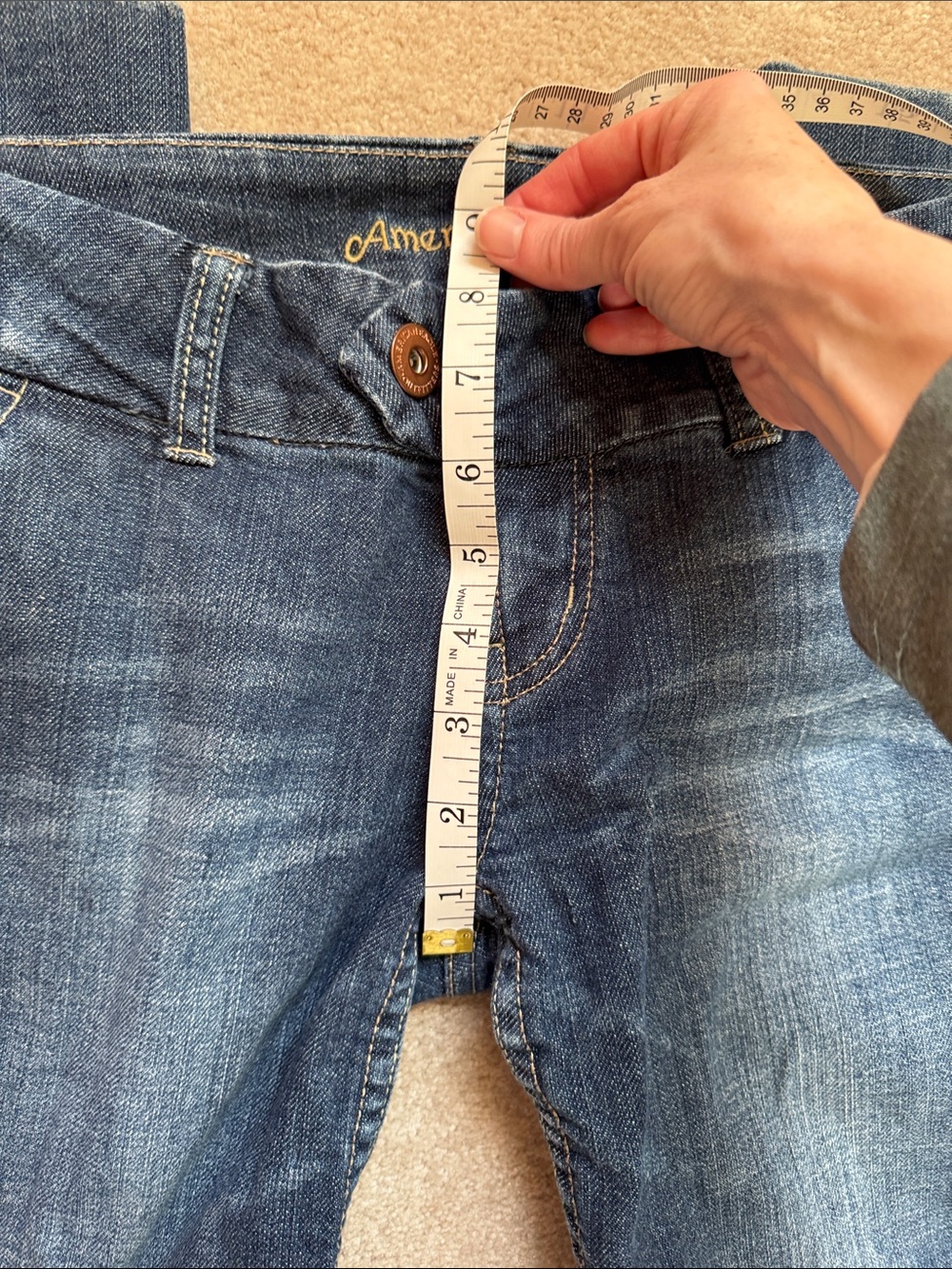 American Eagle Outfitters Flare Jeans in Dark Blue Wash - Picture 6 of 6